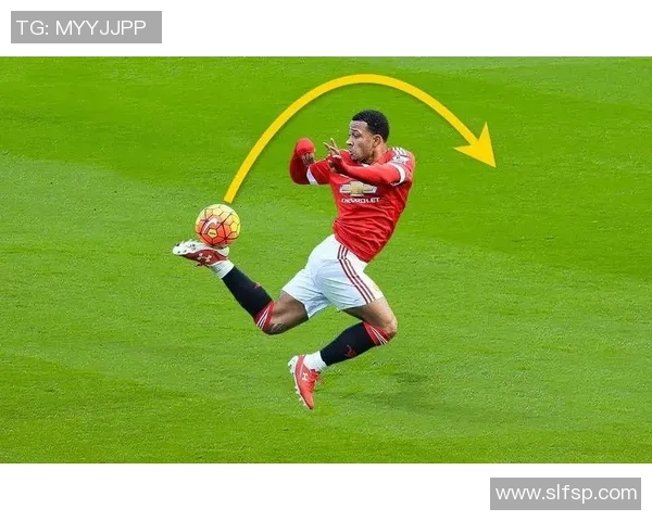 摇头足球明星盘点他们的独特风格与精彩瞬间